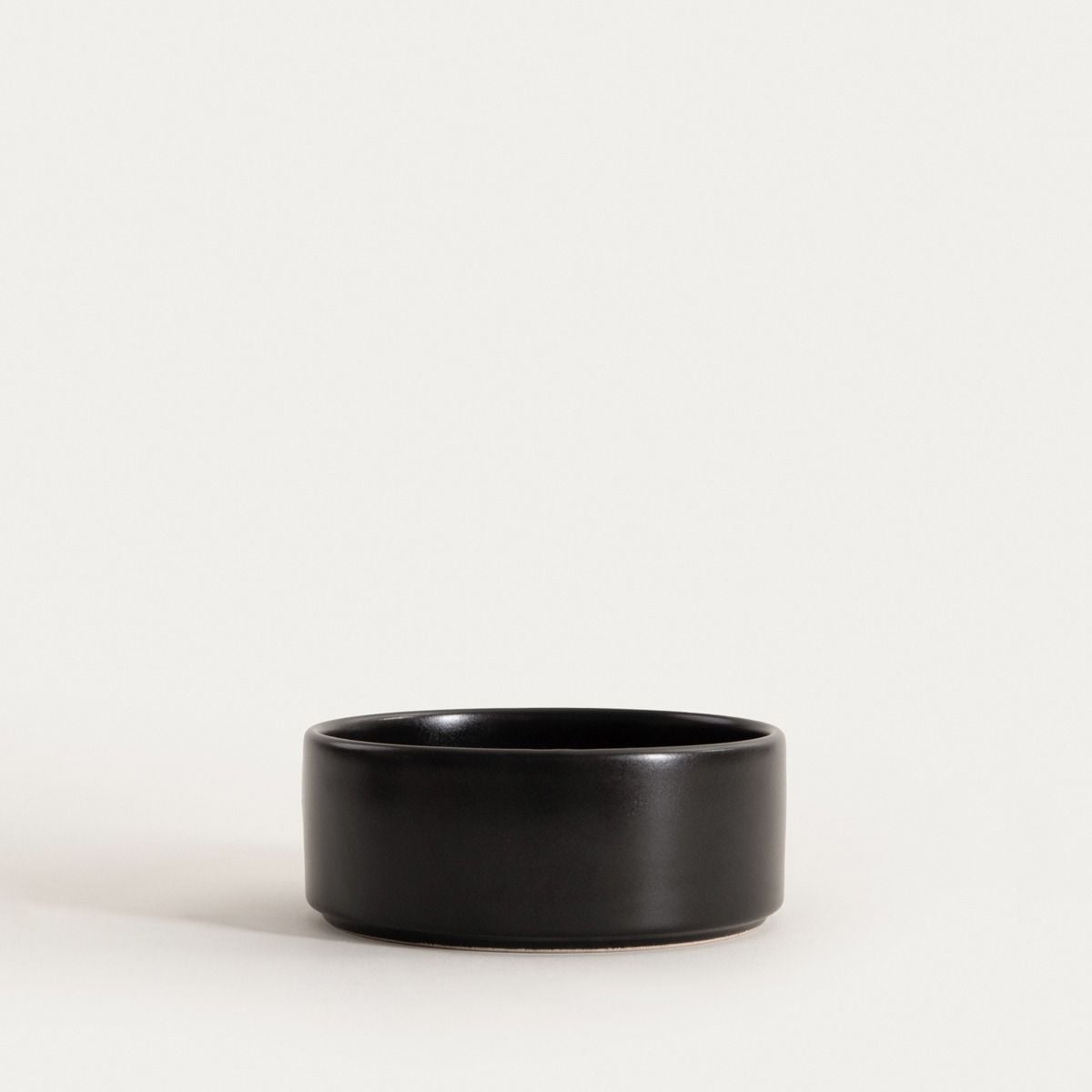 Miska FAMELIO czarna 14 cm