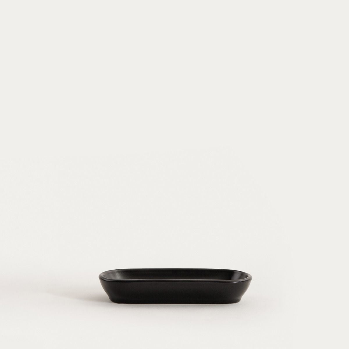 Półmisek FAMELIO owalny czarny 16 cm