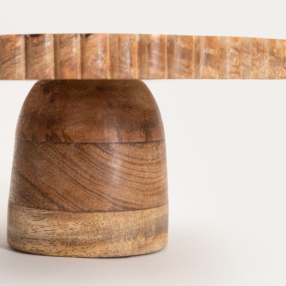 Patera LINEA MANGO na nóżce z nieregularnym rantem 25x12 cm