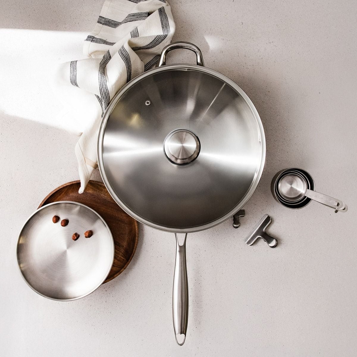 Wok ARDEN ze stali nierdzewnej 34 cm